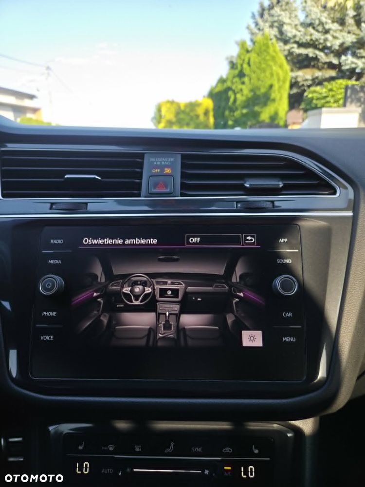 Volkswagen Tiguan - 23
