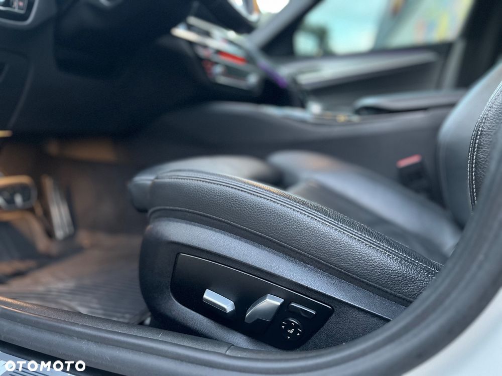 BMW Seria 5 530i xDrive M Sport sport - 21