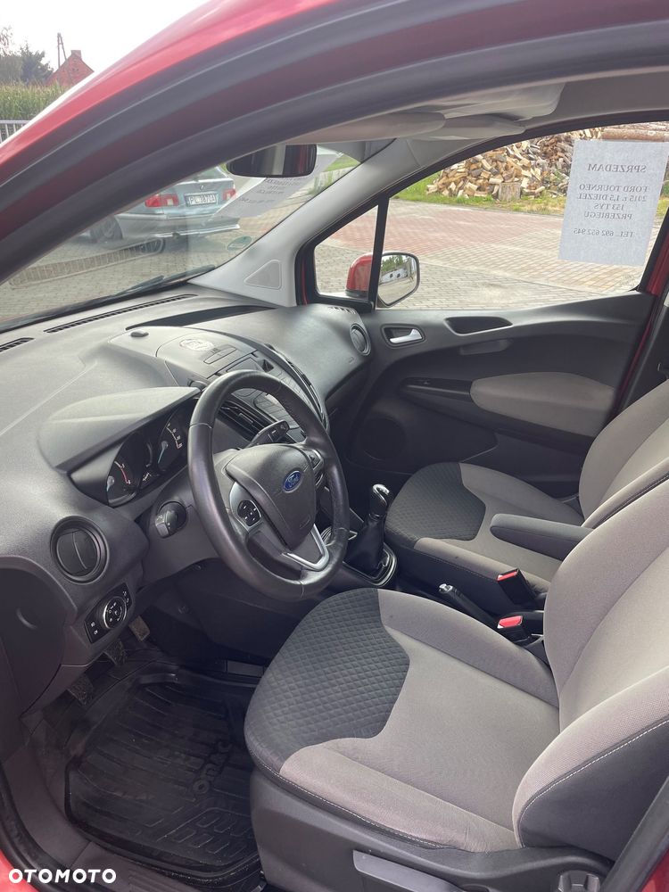Ford Tourneo Courier - 9