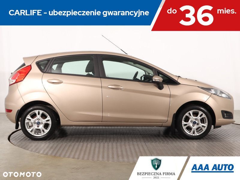 Ford Fiesta - 8