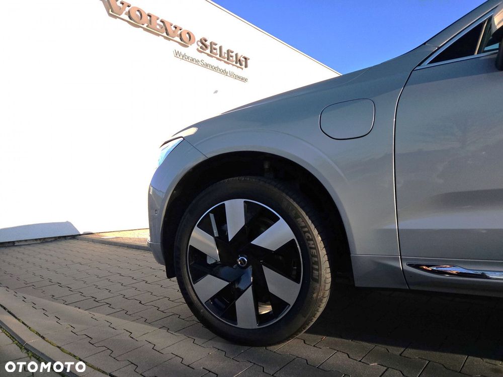 Volvo XC 60 T8 AWD Ultra Bright - 33