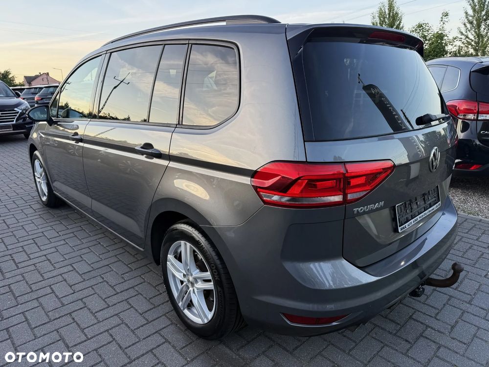Volkswagen Touran 2.0 TDI SCR Comfortline - 6