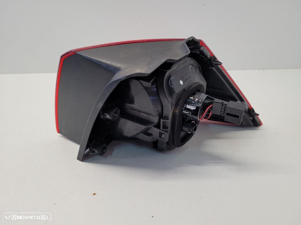 Farolim esquerdo Volkswagen Golf VII 7 5G0945095B - 3