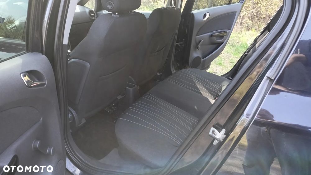 Opel Corsa 1.4 16V Edition - 31