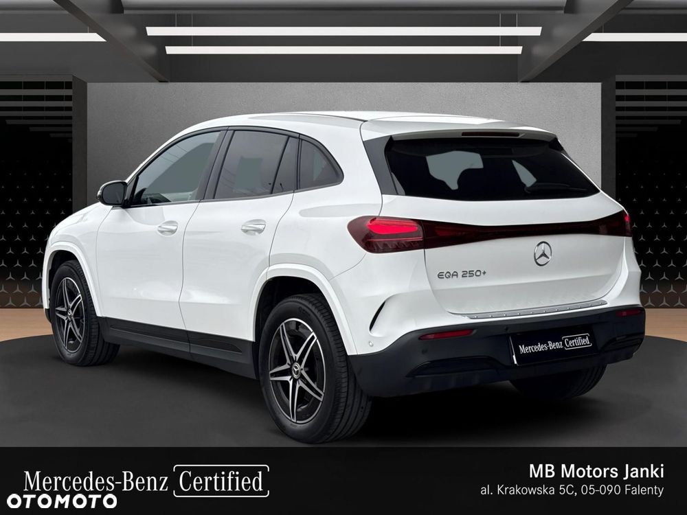 Mercedes-Benz EQA 250+ 70.5kWh AMG Line - 4