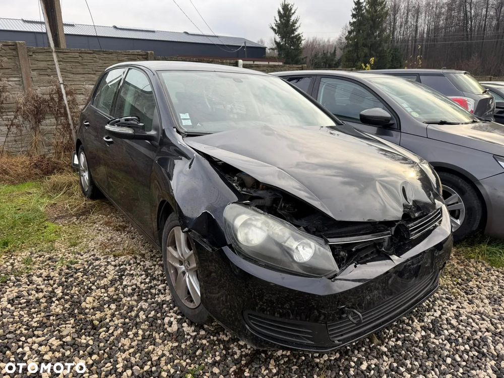 Volkswagen Golf 2.0 TDI Comfortline - 4