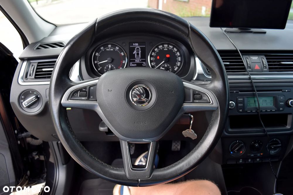 Skoda RAPID - 18
