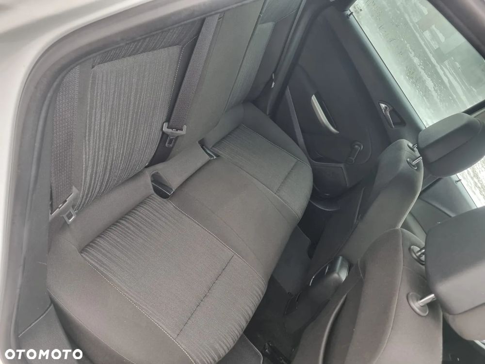 Opel Astra 1.4 Turbo 150 Jahre - 23