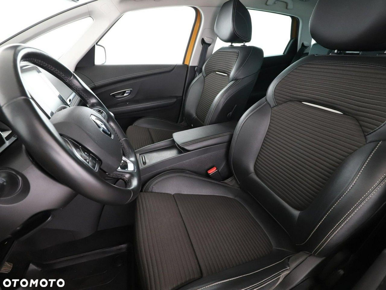 Renault Scenic 1.3 TCe Energy Bose EDC - 13