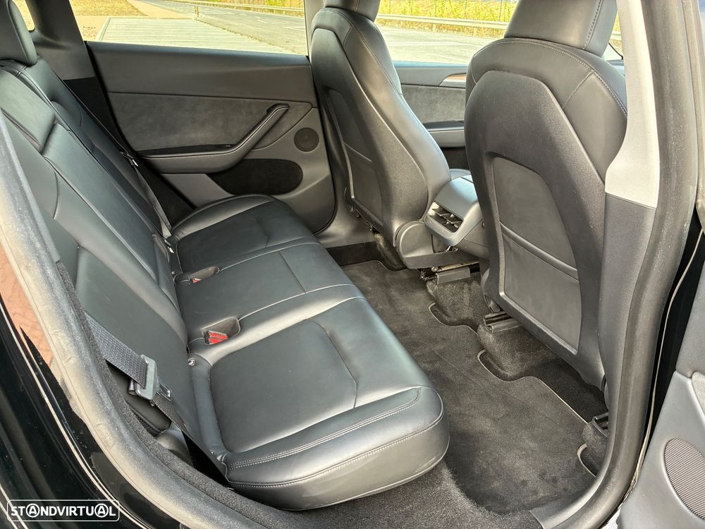 Tesla Model Y Long Range Tração Integral - 30