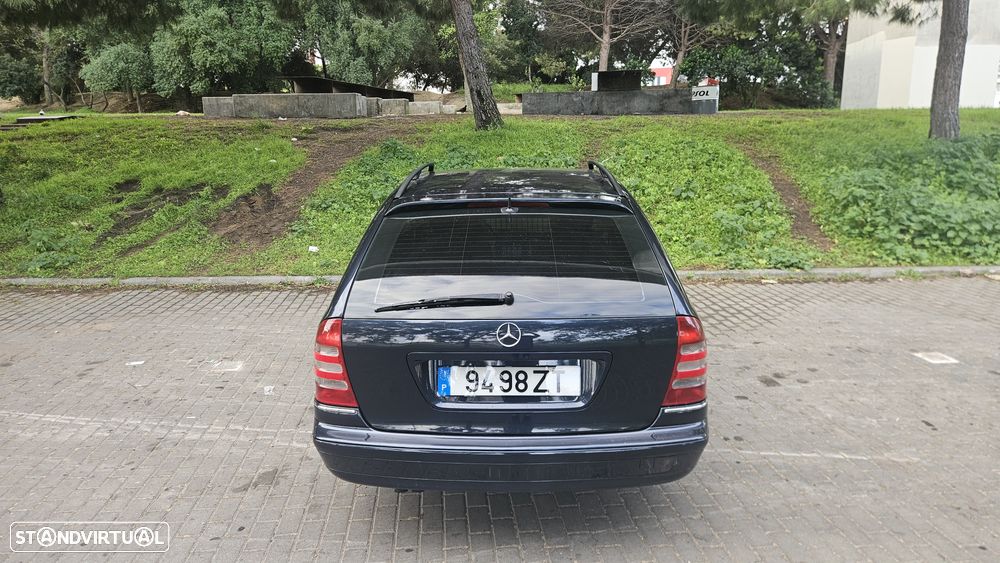 Mercedes-Benz C 220 - 4