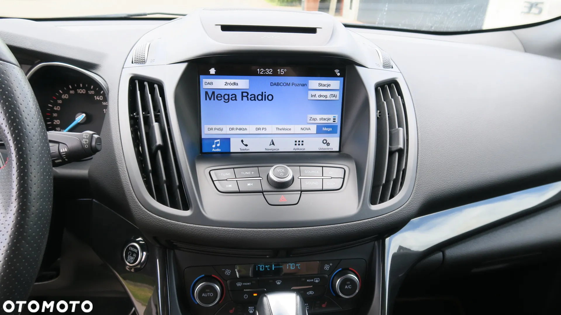 Ford Kuga - 28