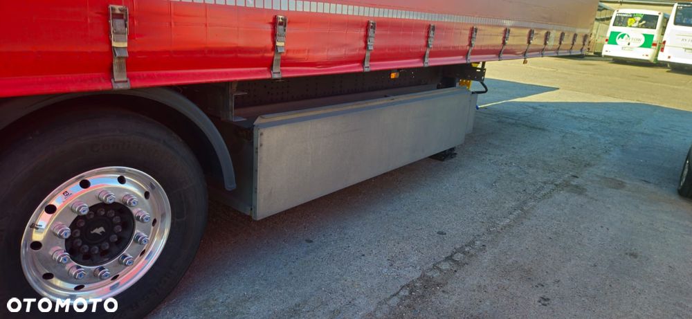 Schmitz Cargobull ⁸ - 5