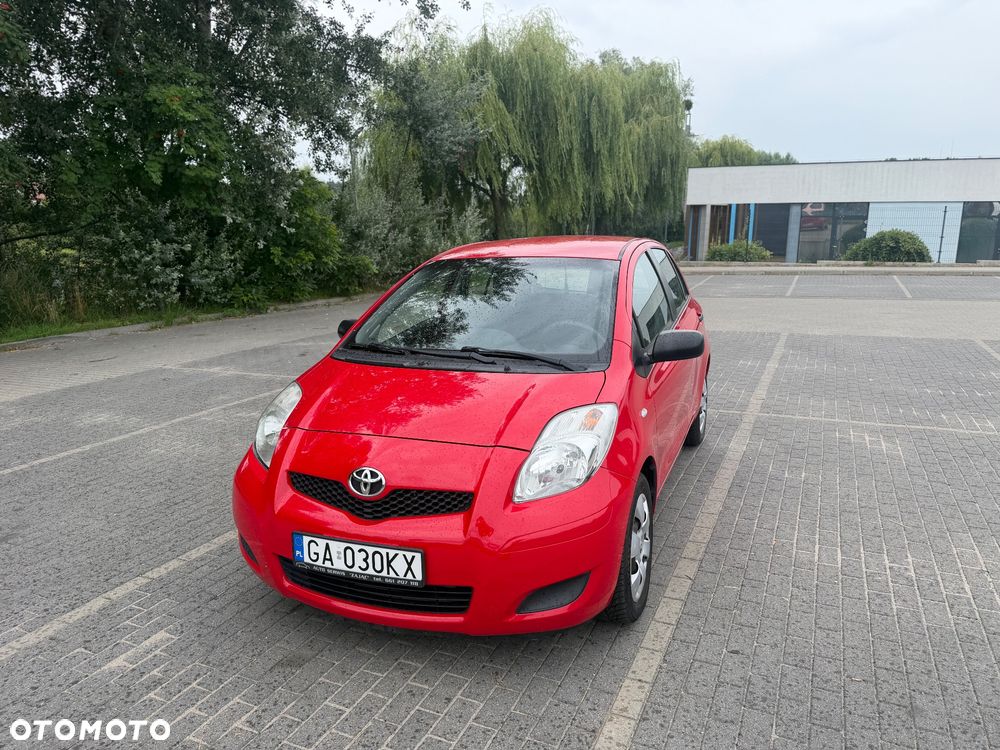 Toyota Yaris 1.0 Terra A/C - 1