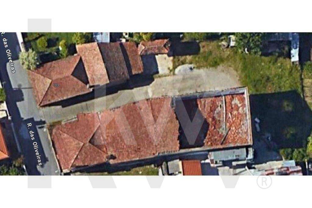 2 moradias para reabilitar, armazém em ruina e terreno - Grande imagem: 3/59
