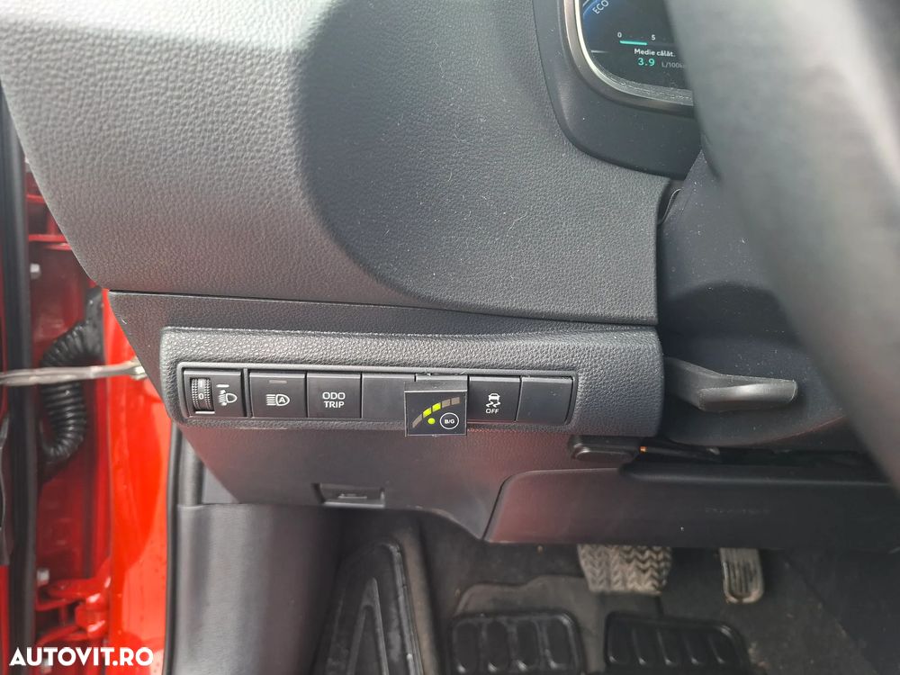 Toyota Corolla 1.8 HEV Dynamic - 11