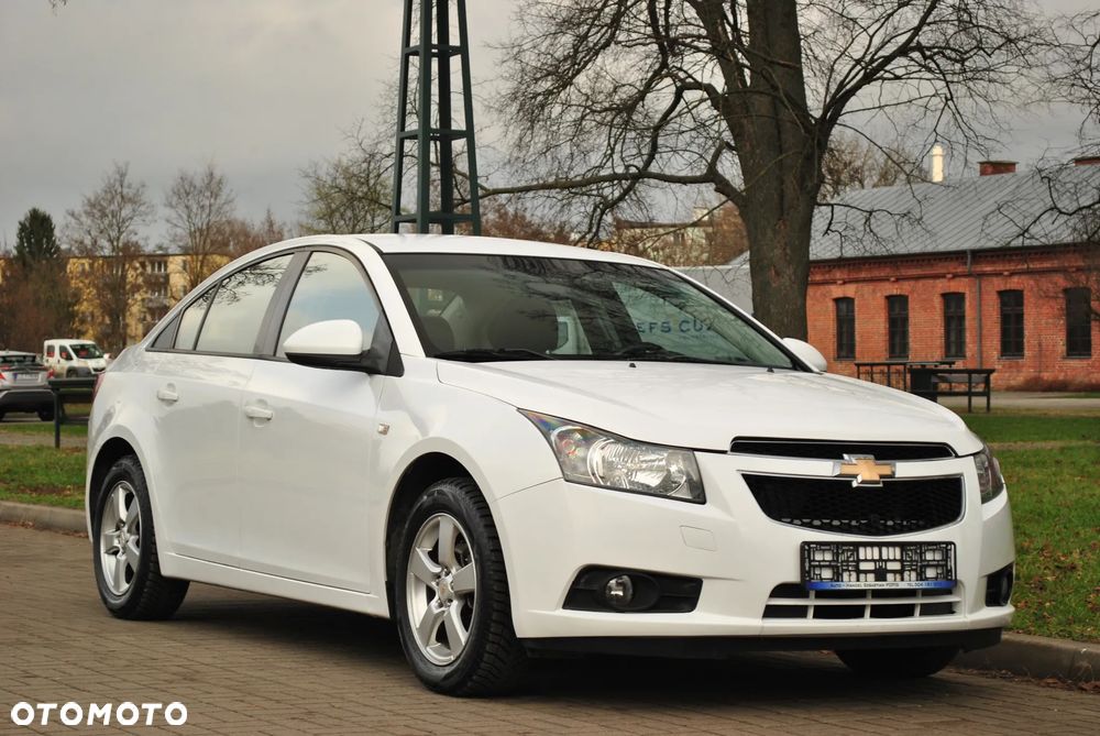 Chevrolet Cruze 1.8 LT+ - 2