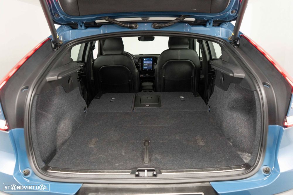 Volvo C40 Recharge Plus - 15