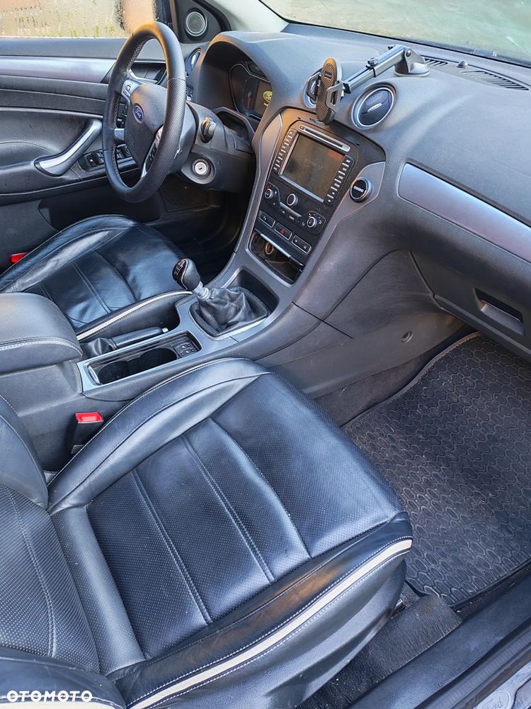 Ford Mondeo 2.0 TDCi Titanium - 9