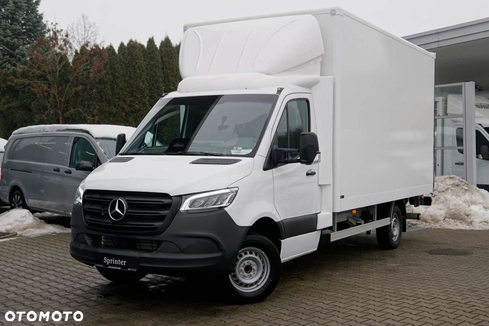 Mercedes-Benz Sprinter - 3