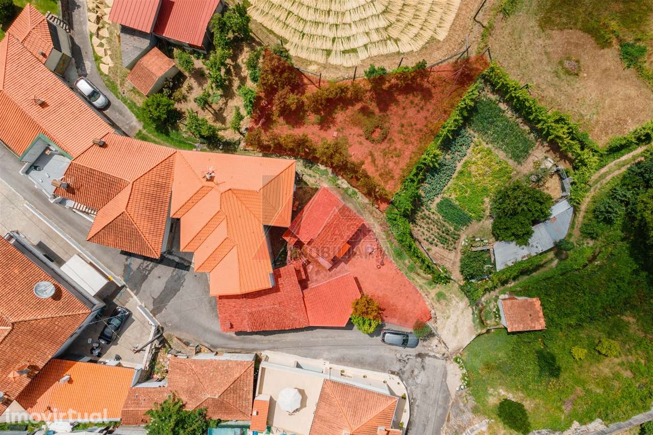 DUAS MORADIAS E ANEXO EM REVELHE - FAFE! - Grande imagem: 2/25