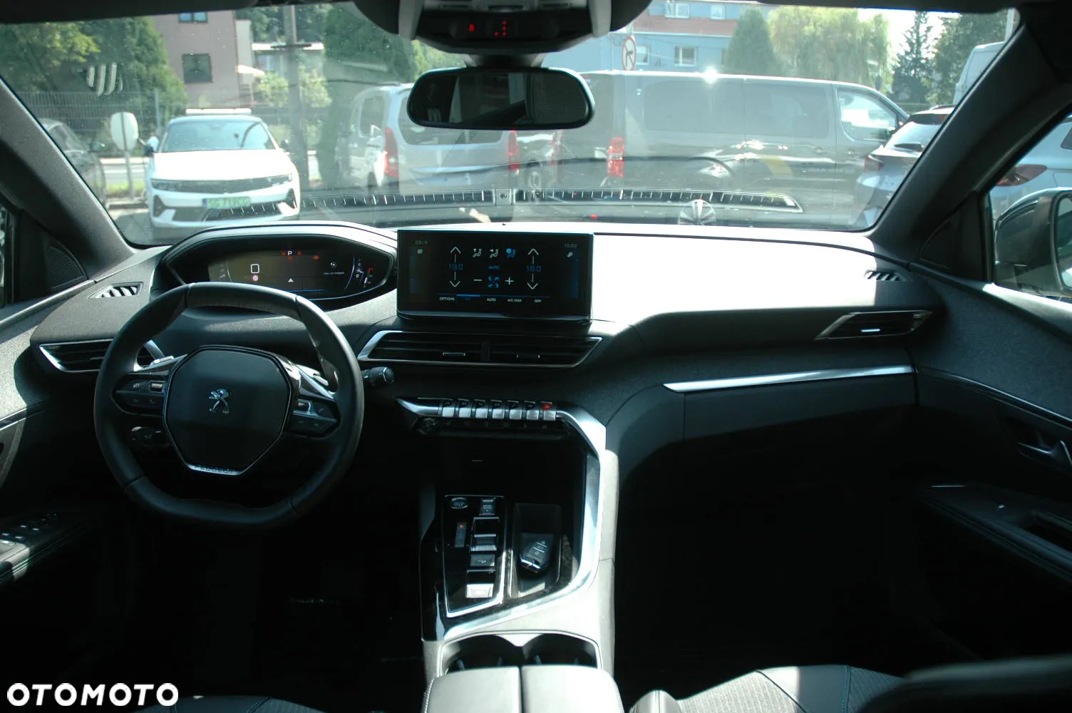 Peugeot 3008 1.2 PureTech Allure Pack S&S EAT8 - 6