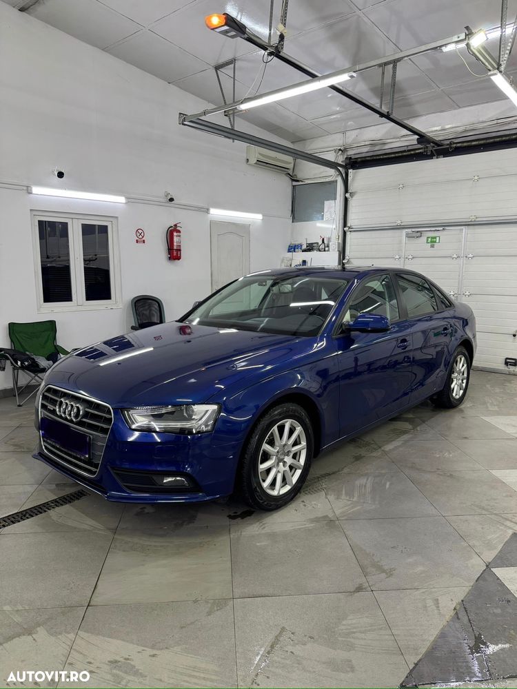 Audi A4 2.0 TDI S tronic quattro - 2