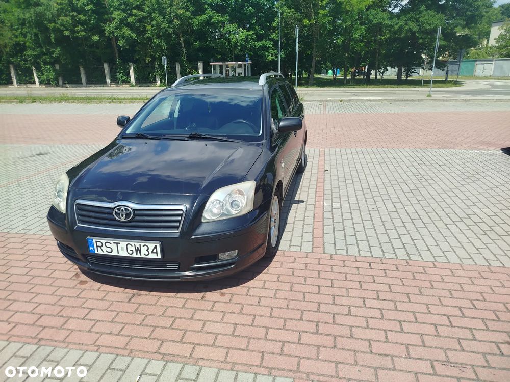 Toyota Avensis 2.0 D-4D Terra - 2