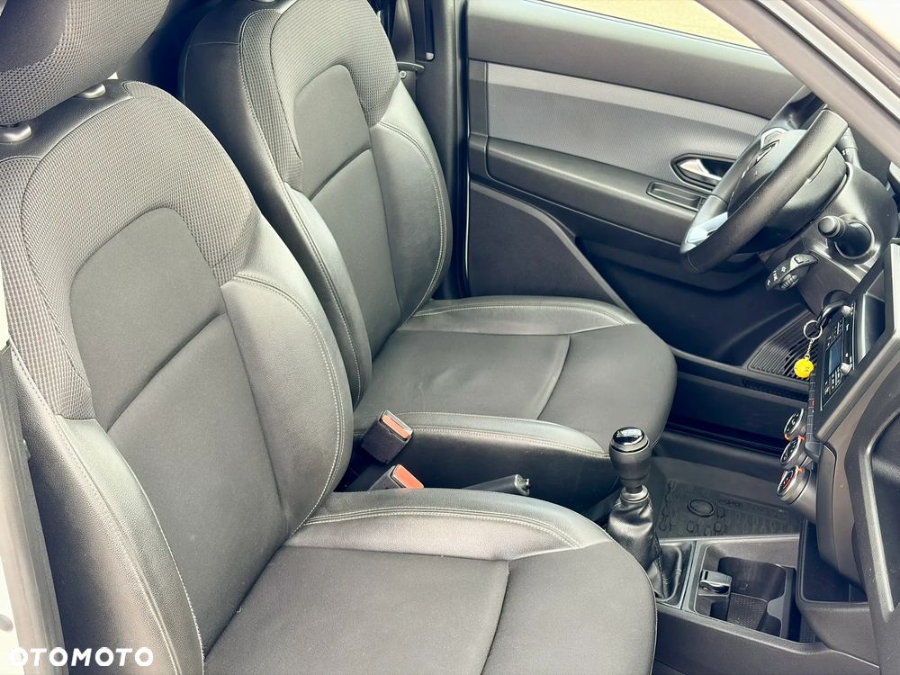 Renault EXPRESS - 17