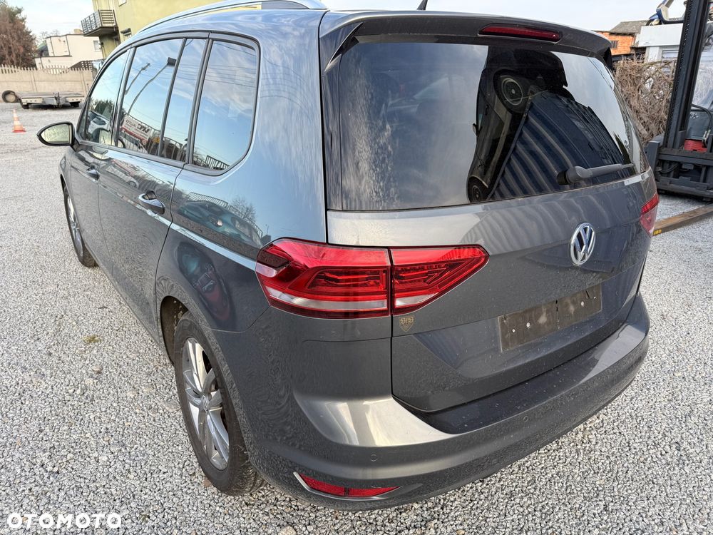 Volkswagen Touran 1.5 TSI ACT OPF DSG Join - 6