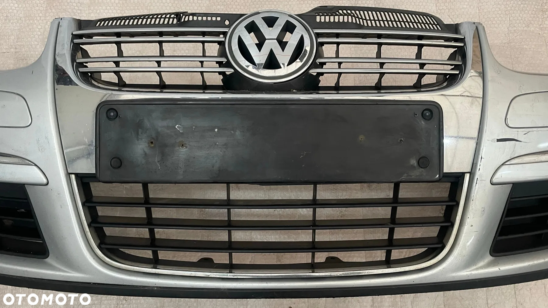 VW Golf V kombi Jetta 1K5 zderzak przód przedni grill atrapa halogeny LA7W - 2