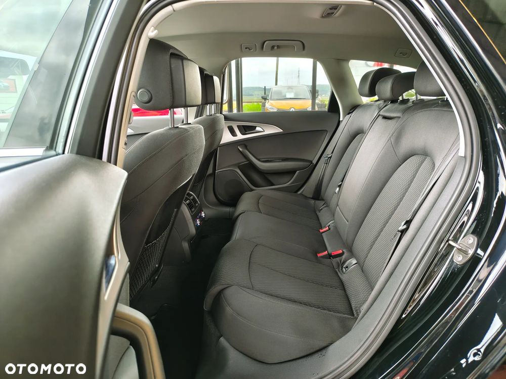 Audi A6 Avant 2.0 TDI quattro S tronic - 36