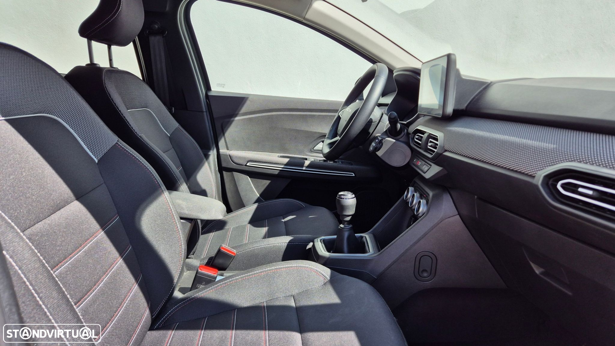 Dacia Jogger 1.0 TCe SL Extreme+ Up&Go 7L - 16