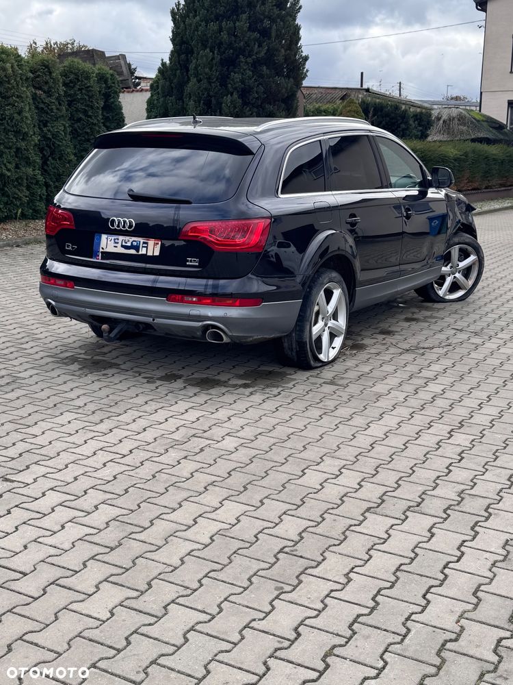 Audi Q7 3.0 TDI DPF Quattro Tiptronic - 9