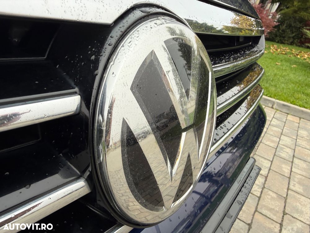 Volkswagen Passat - 18