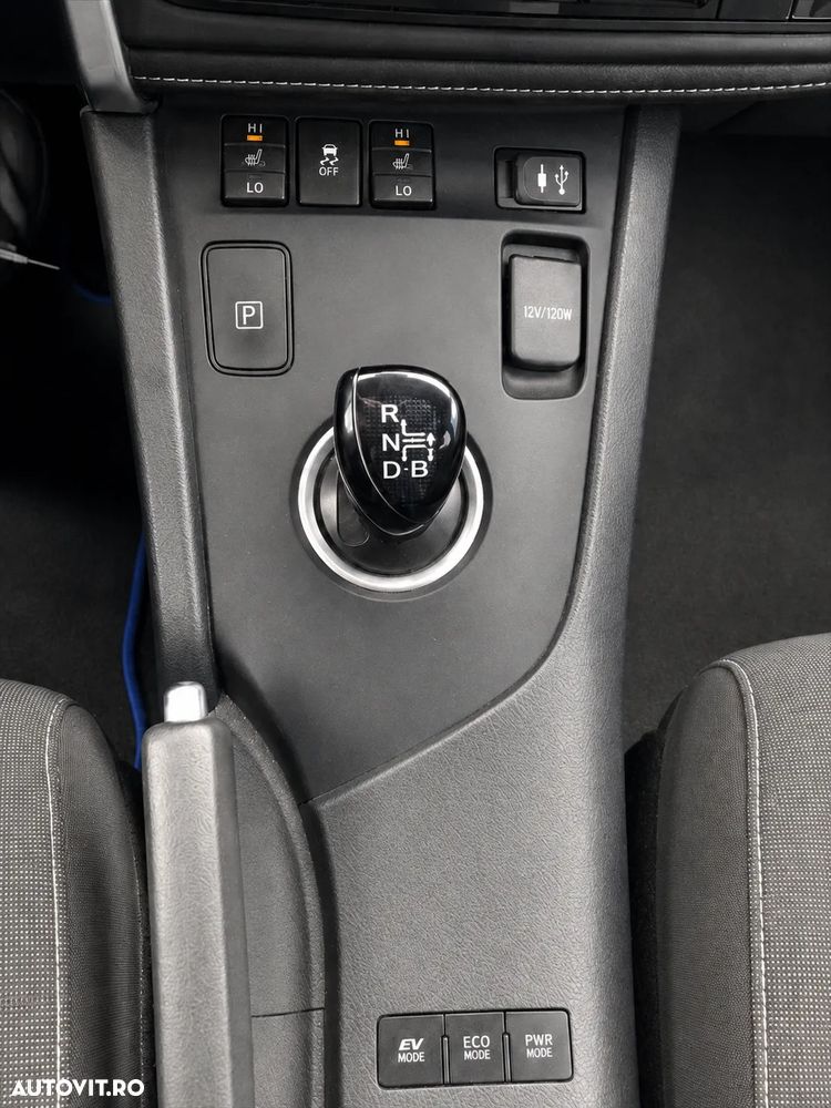 Toyota Auris 1.8 VVT-i Automatik Comfort - 9