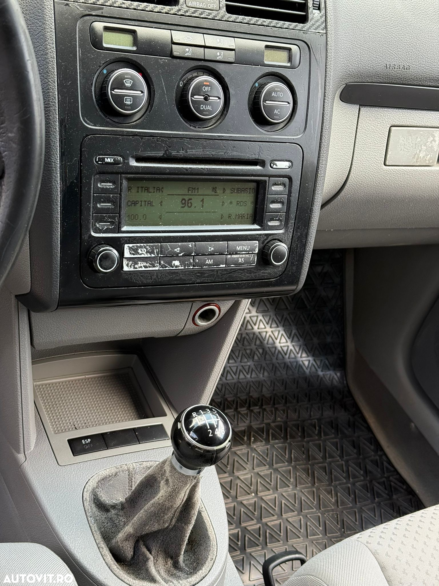 Volkswagen Touran 1.9 TDI - 8