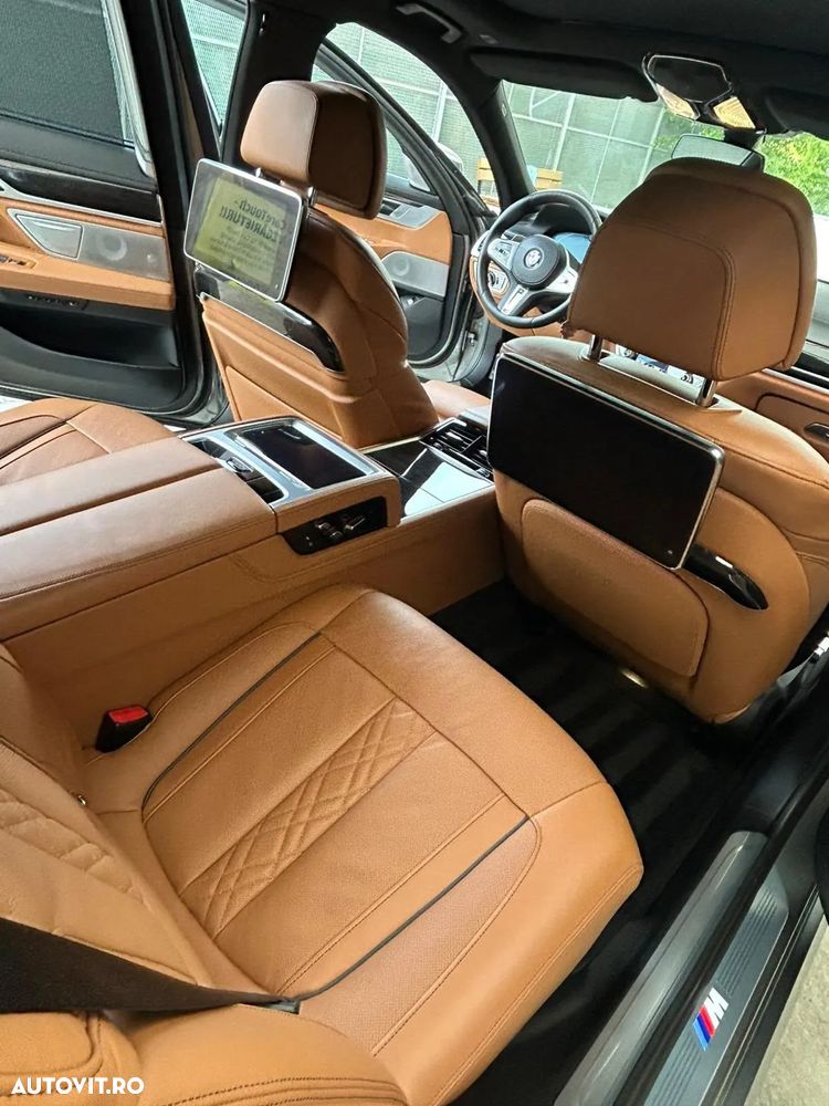 BMW Seria 7 750Li xDrive - 9
