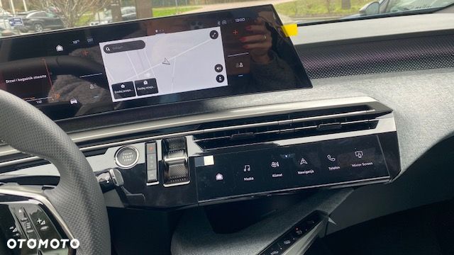 Peugeot 5008 1.2 PureTech mHEV GT S&S e-DCS6 - 10