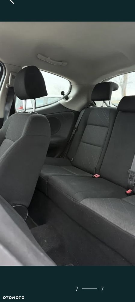 Peugeot 207 - 12