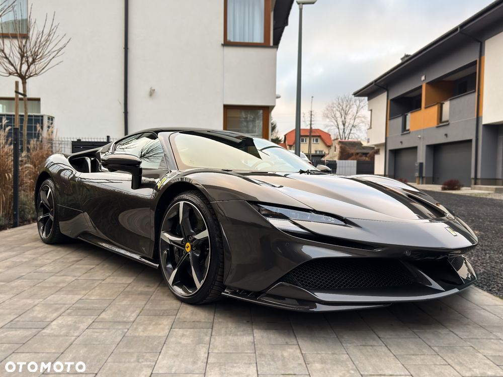 Ferrari SF90 Stradale - 6