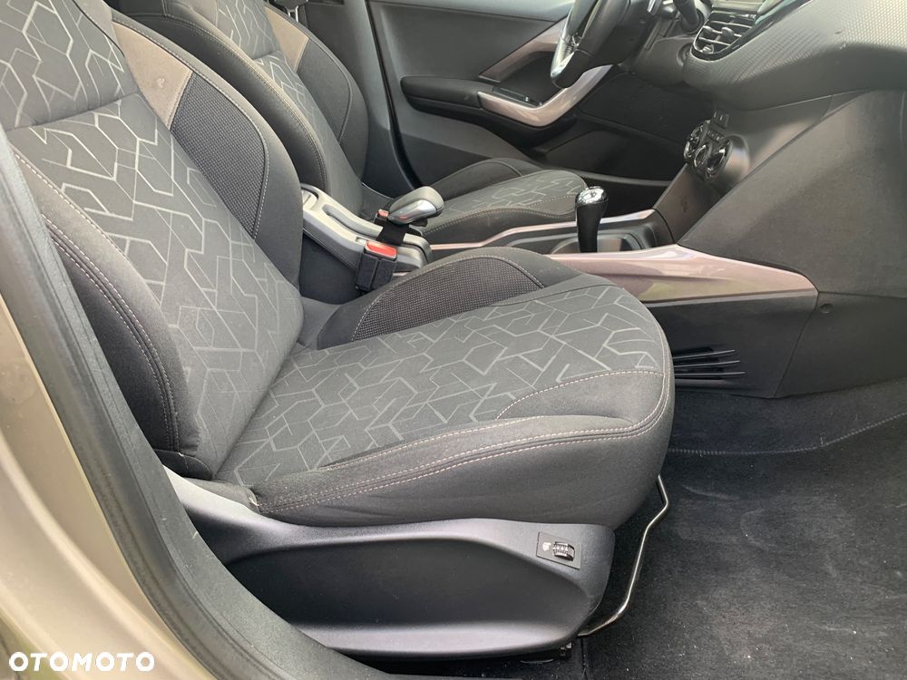 Peugeot 2008 PureTech 82 ETG5 STOP&START Active - 26