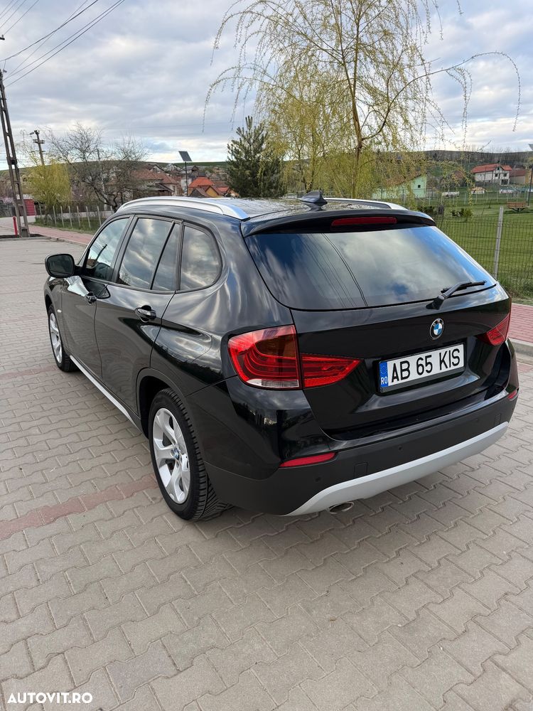BMW X1 xDrive20d - 9