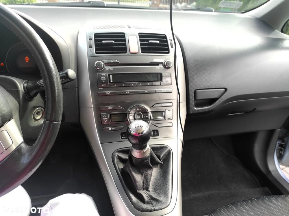 Toyota Auris 1.6 VVT-i Luna - 14