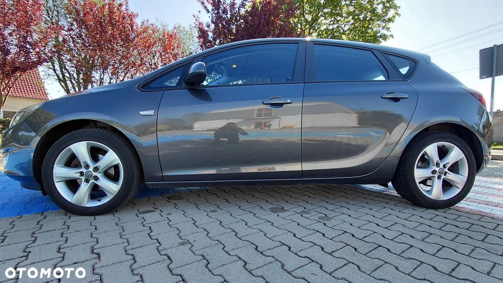 Opel Astra 1.4 T Cosmo - 5