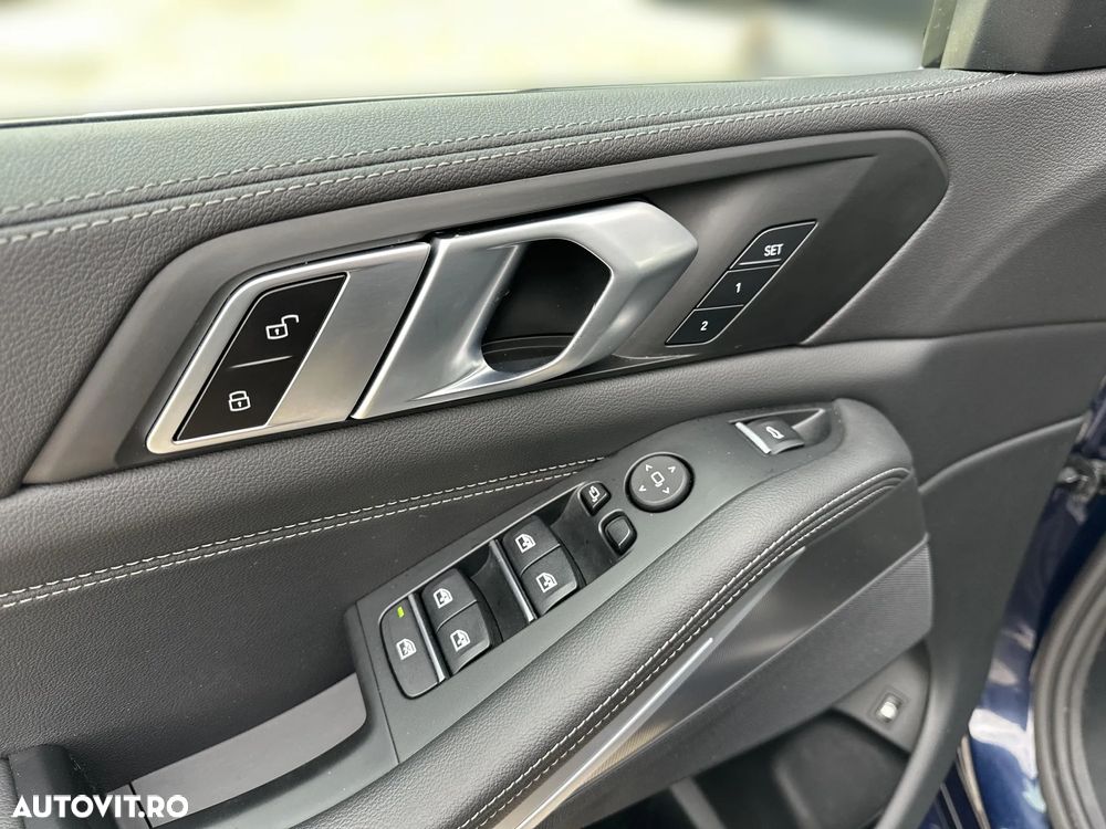 BMW X5 xDrive45e - 13