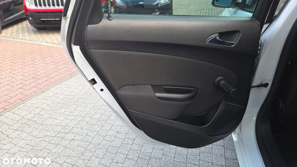 Opel Astra 1.4 Turbo Exklusiv - 29