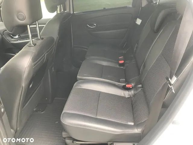 Renault Grand Scenic dCi 110 EDC LIMITED - 17