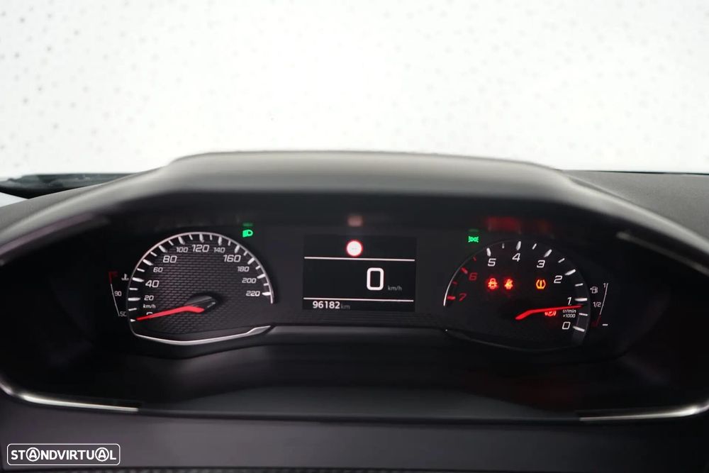 Peugeot 2008 1.2 PureTech Active - 27