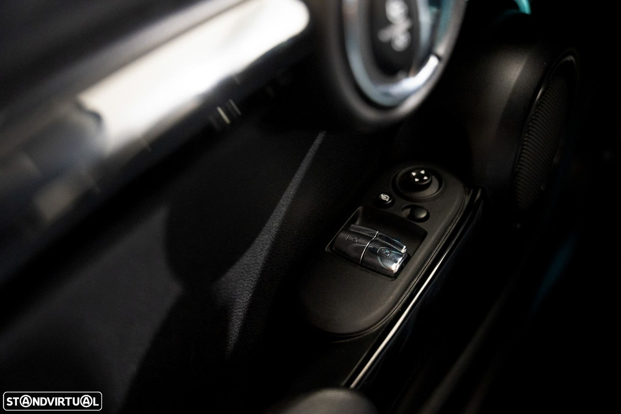 MINI 3 Portas Cooper SE Premium Essential - 13